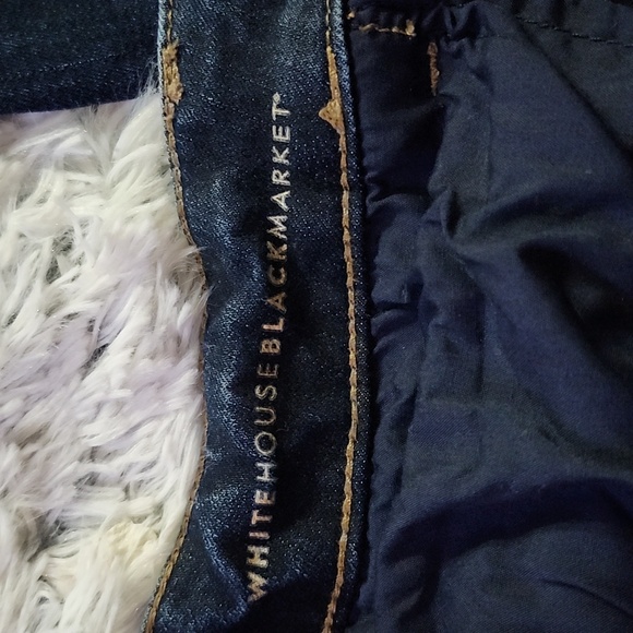 Women’s WHBM Jeans Size 10 Straight Crop Embellished Hem - Picture 3 of 7